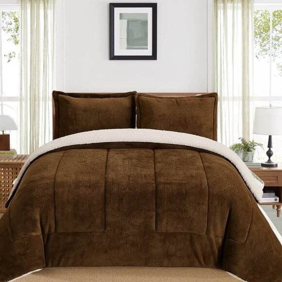 Brand New Brown 3 Piece DQ Reversible Micromink Sherpa Comforter Set - Picture 2 of 2